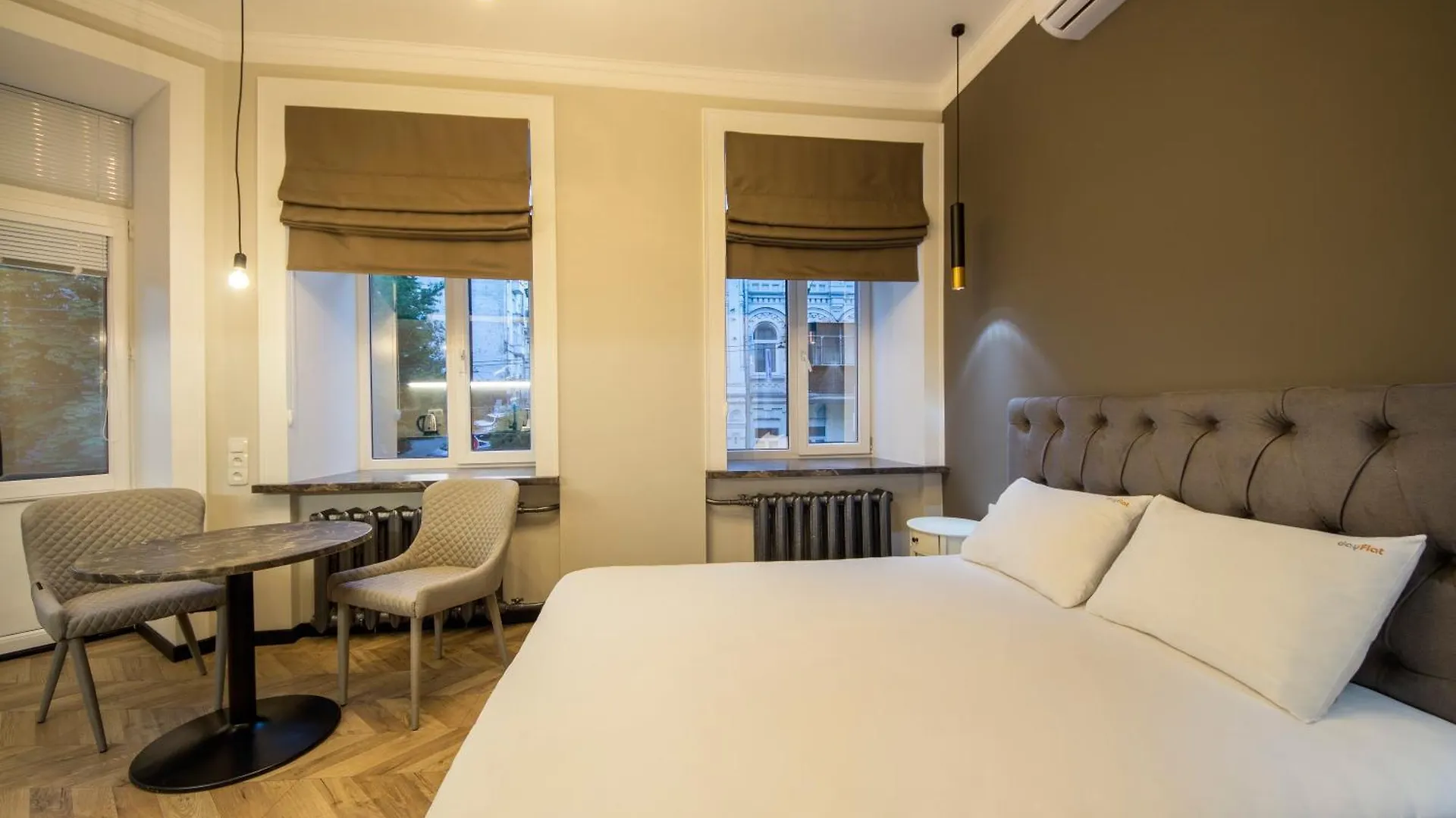 Self Check-In Apartments Maidan Area Kyiv Ukraine