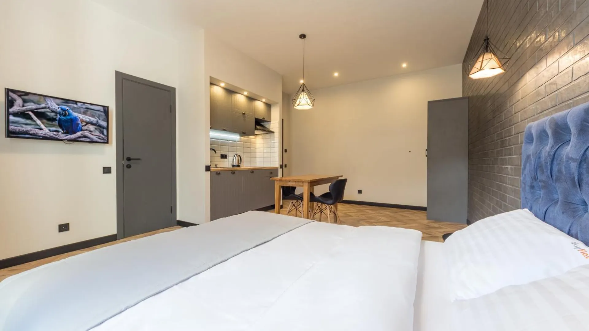 Self Check-In Apartments Maidan Area Kyiv Ukraine