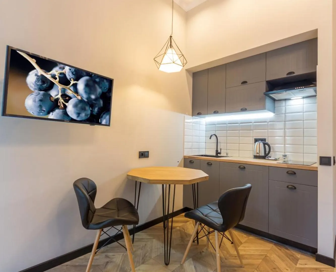 Self Check-In Apartments Maidan Area Kyiv
