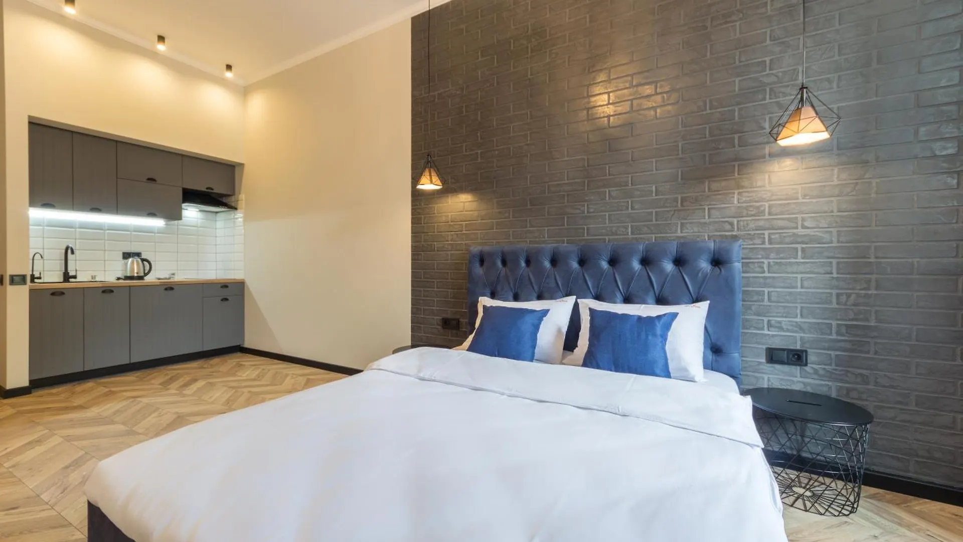 Self Check-In Apartments Maidan Area Kiev