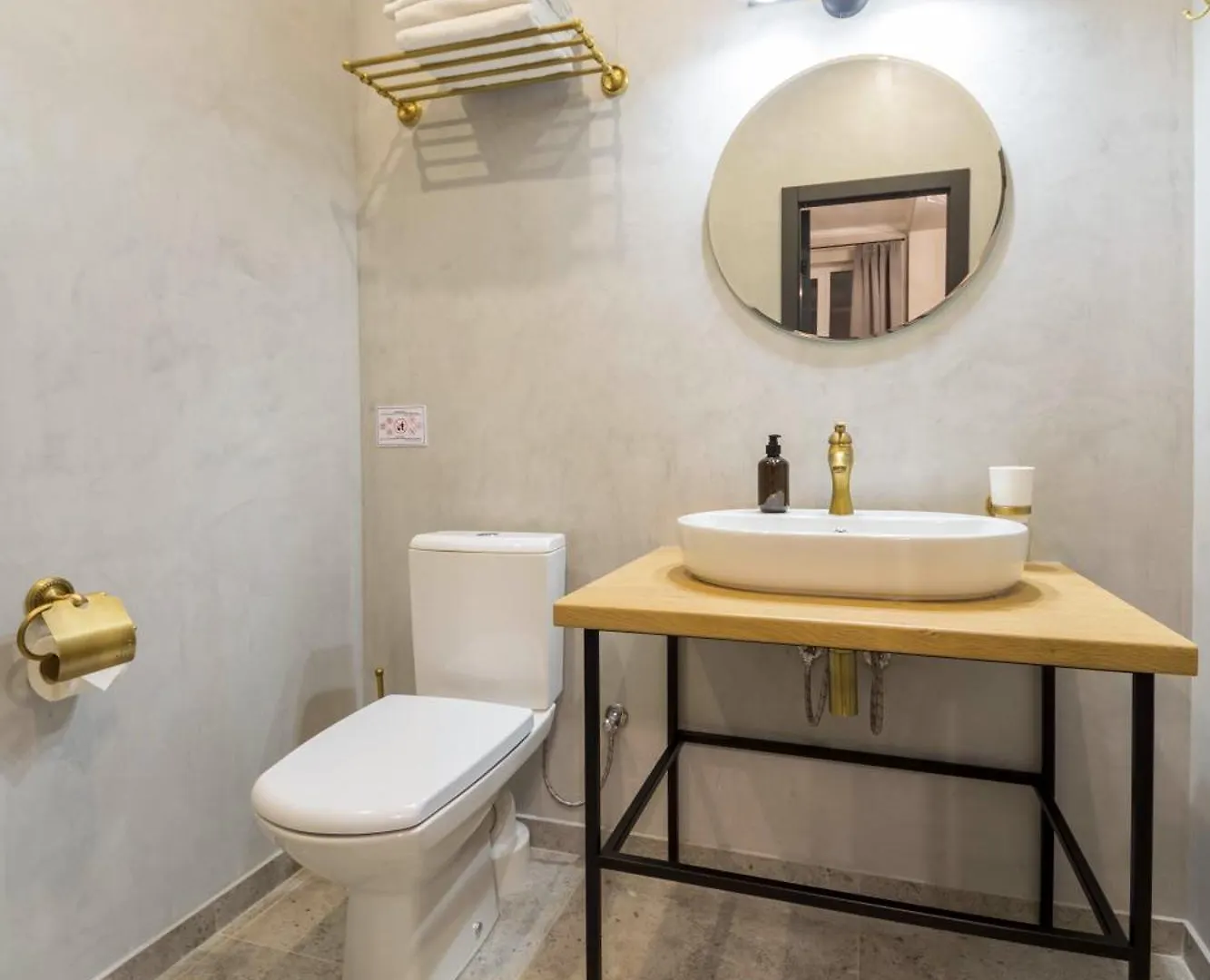 Self Check-In Apartments Maidan Area Kiev